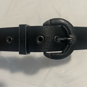 Women’s Textured Black Belt